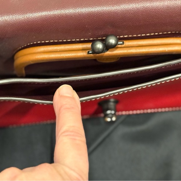 Coach 1941 Dinky 20215 Red & Ivory Turnlock Crossbody Woven Chain Link Strap - Picture 7 of 10